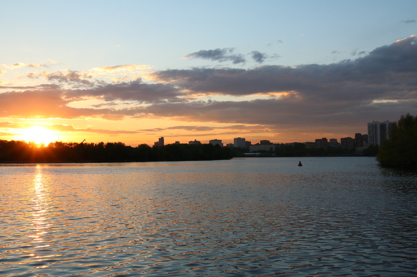 Река Москва, вид на Южнопортовый район