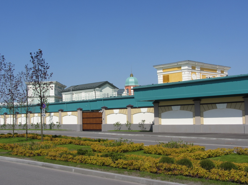 Outlet Village Пулково, Пулковское шоссе, 60
