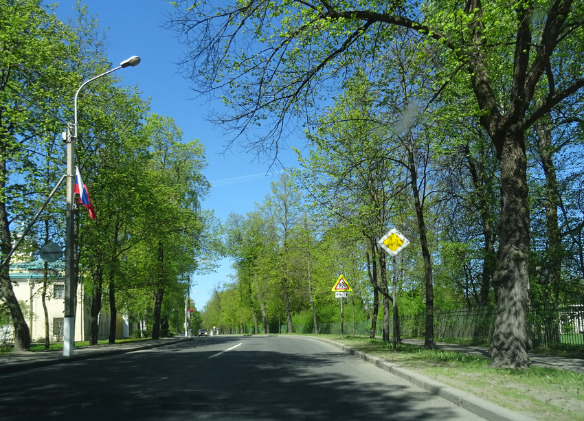 Улица Садовая