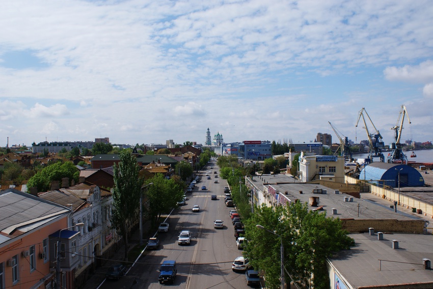 Улицы Астрахани.