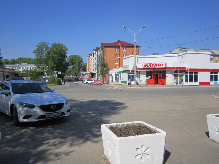 улица Добровольского