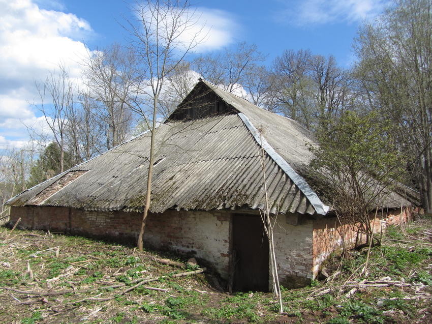 Старый сарай