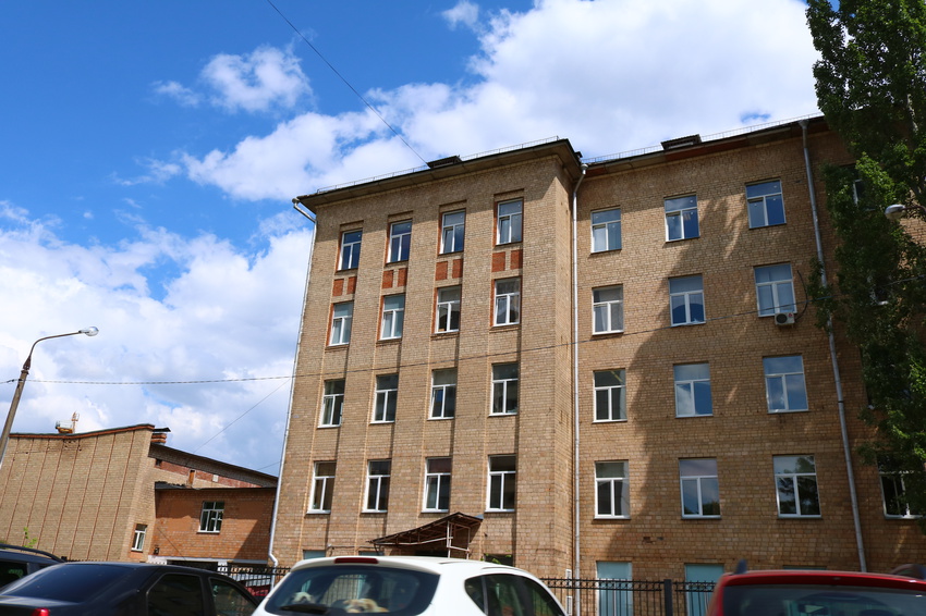 Подольская городская клиническая больница Земская, хирургический корпус