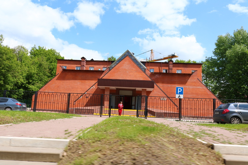 Улица 50-летия Ленинского Комсомола, крематорий