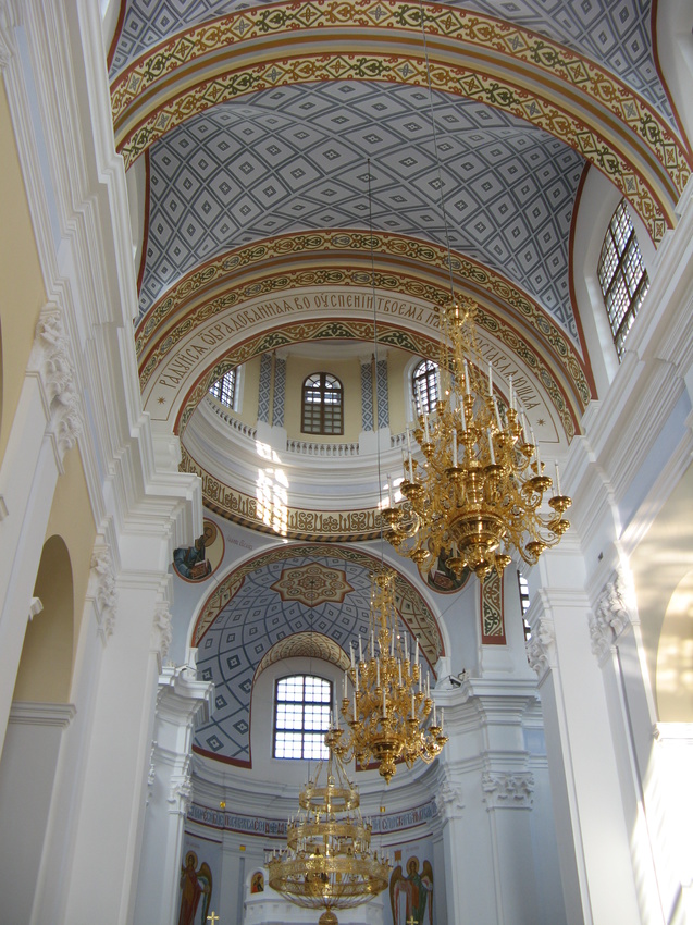 Успенский собор (внутри)