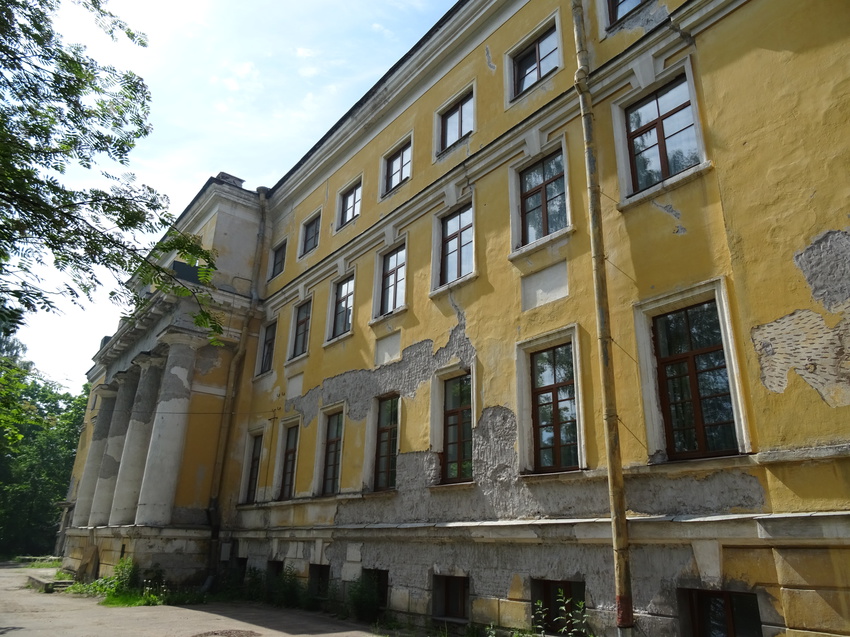 Сергиева пустынь. Зубовский корпус.