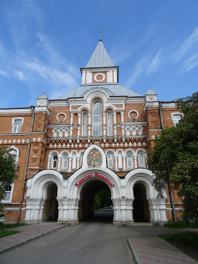Сергиева пустынь. Церковь во имя мученика Саввы Стратилита.