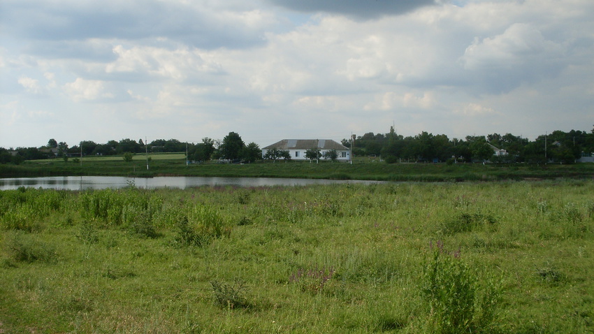 10.06.2016.Вид на село от развилки.