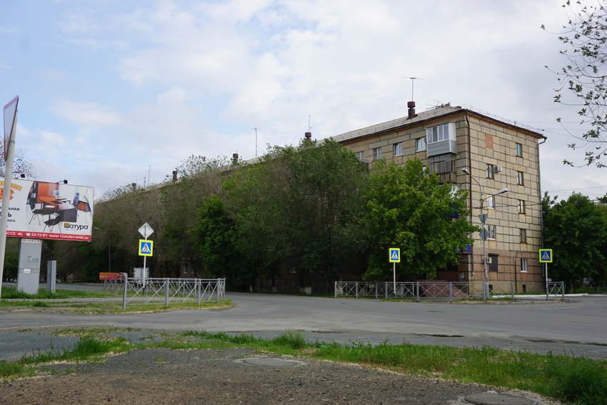 На улице Станиславского.