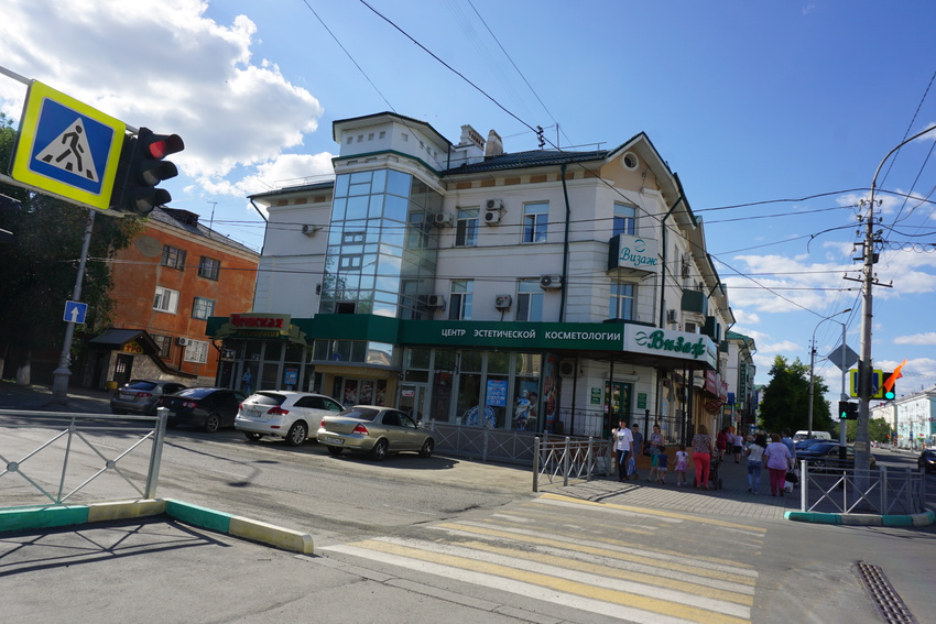 На проспекте Ленина.