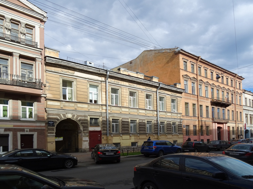 Улица Моховая