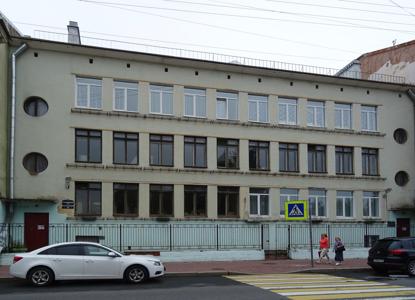 Улица Гагаринская, 18