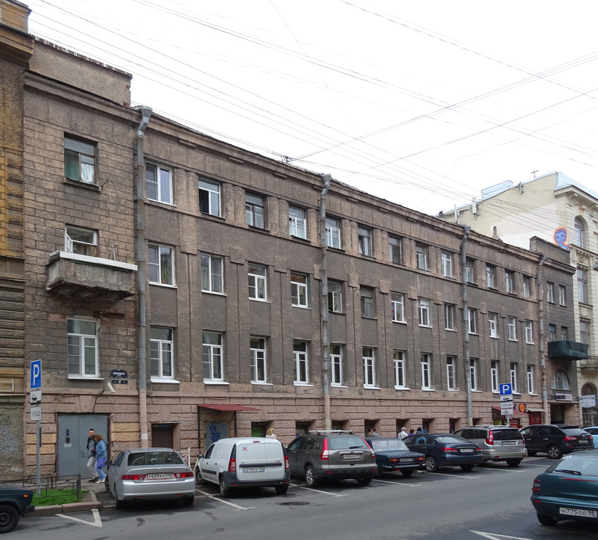 Улица Моховая, 37