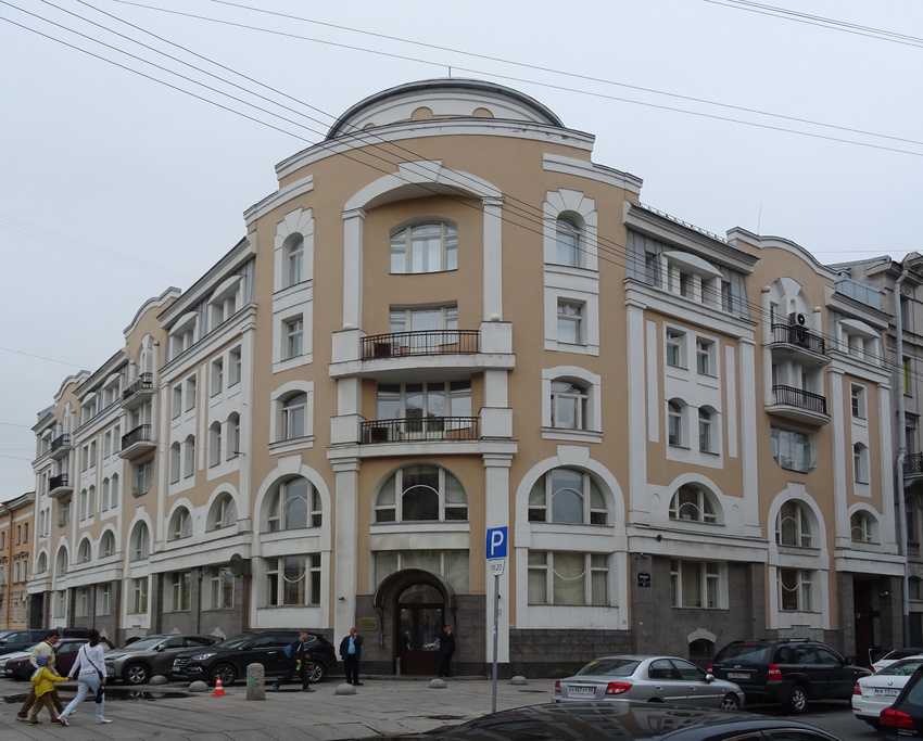 Улица Моховая, 47