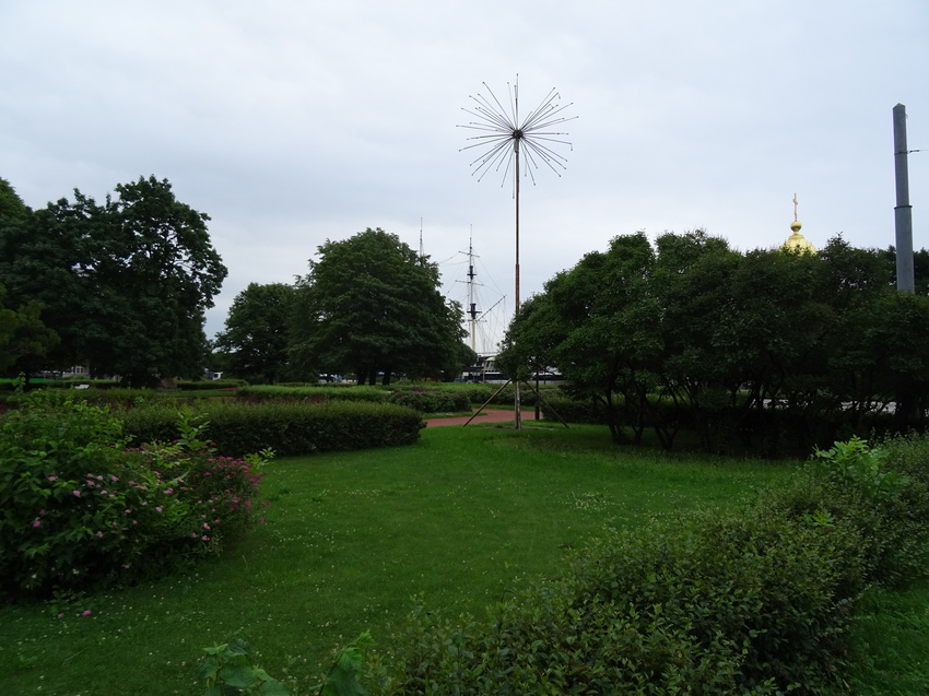 Сквер на Троицкой площади