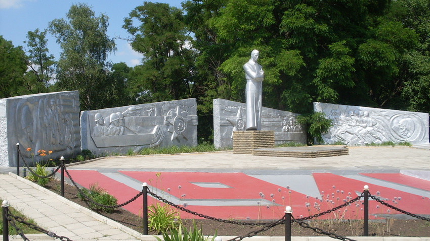 Тургеневка.25.06.2016.Мемориал.