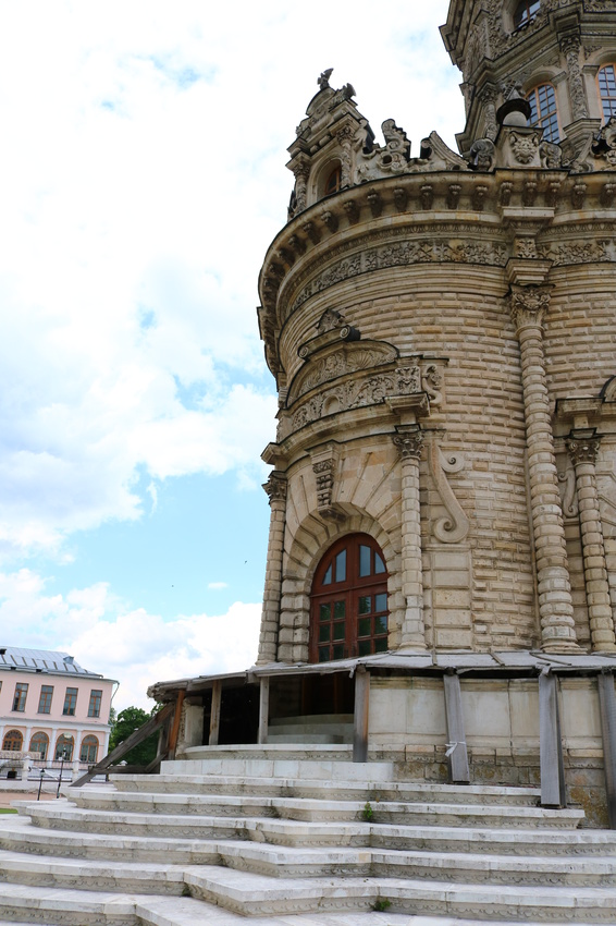 Церковь Иконы Божией Матери Знамение в Дубровицах