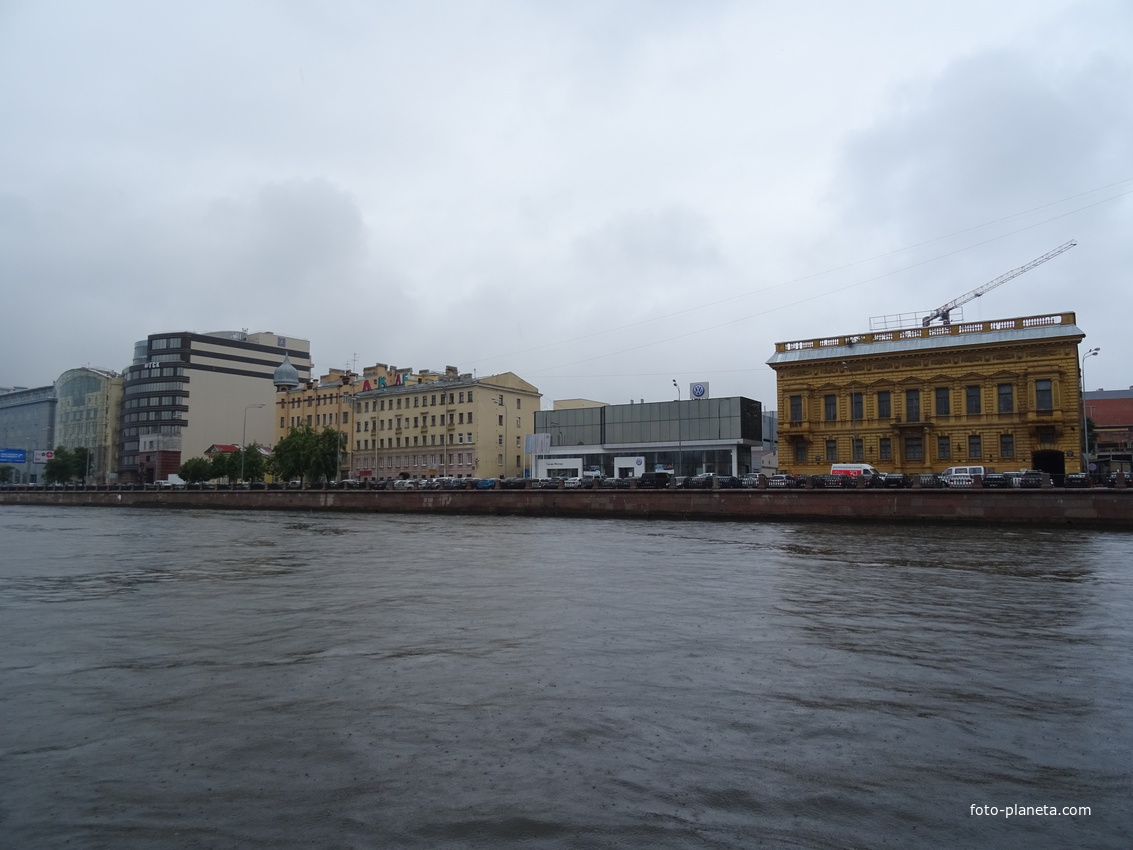 Петроградская набережная