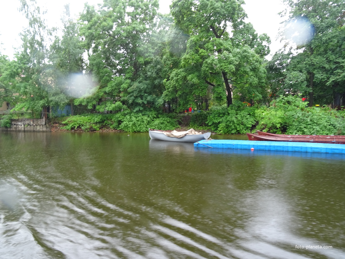 Река Крестовка