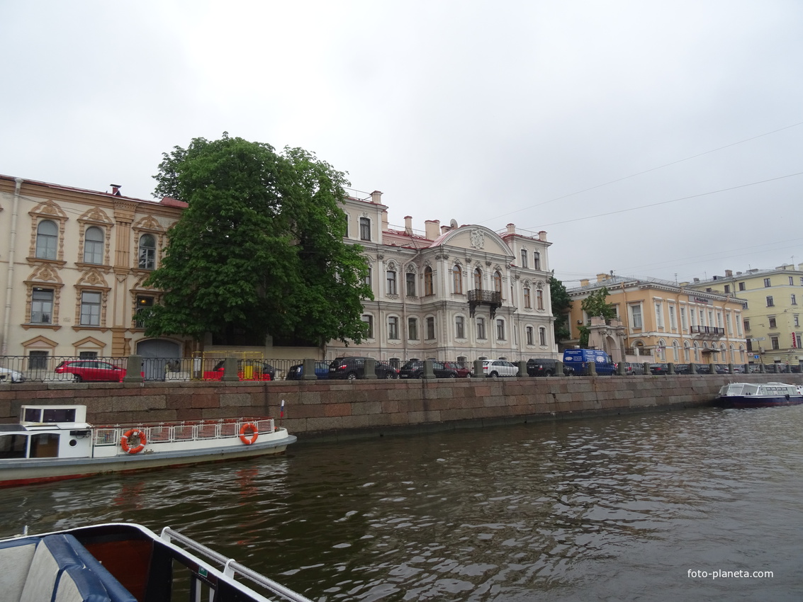 Набережная реки Фонтанки
