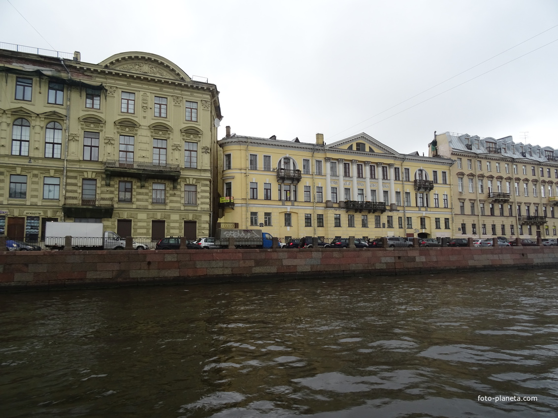 Набережная реки Фонтанки