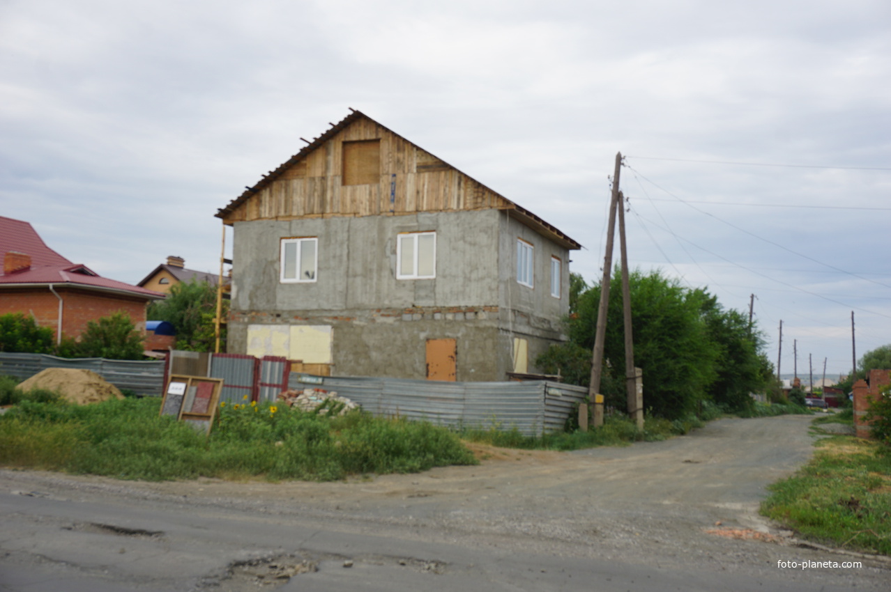 улица Ялтинская.