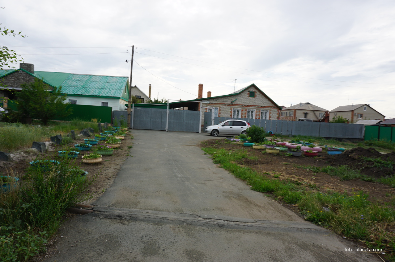 улица Ялтинская.