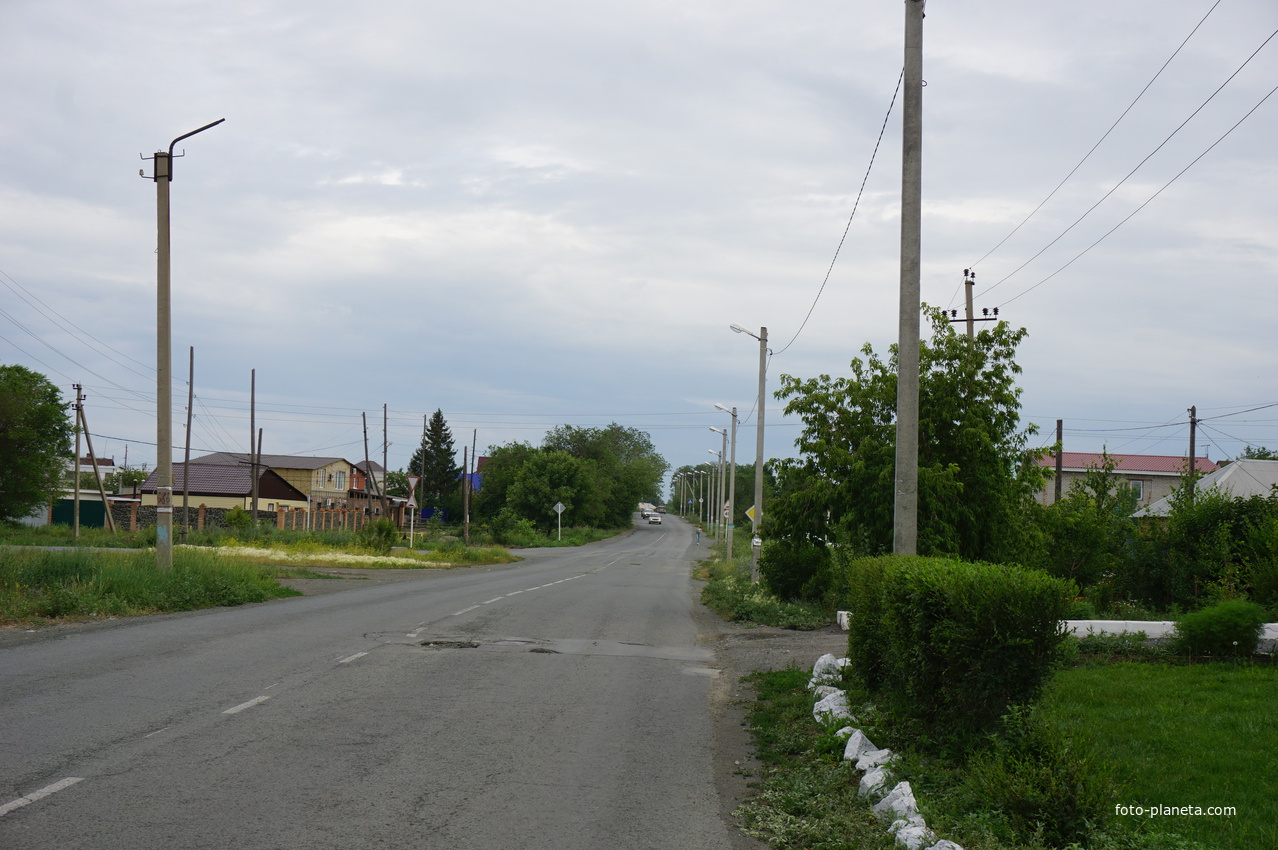 Ялтинская улица,