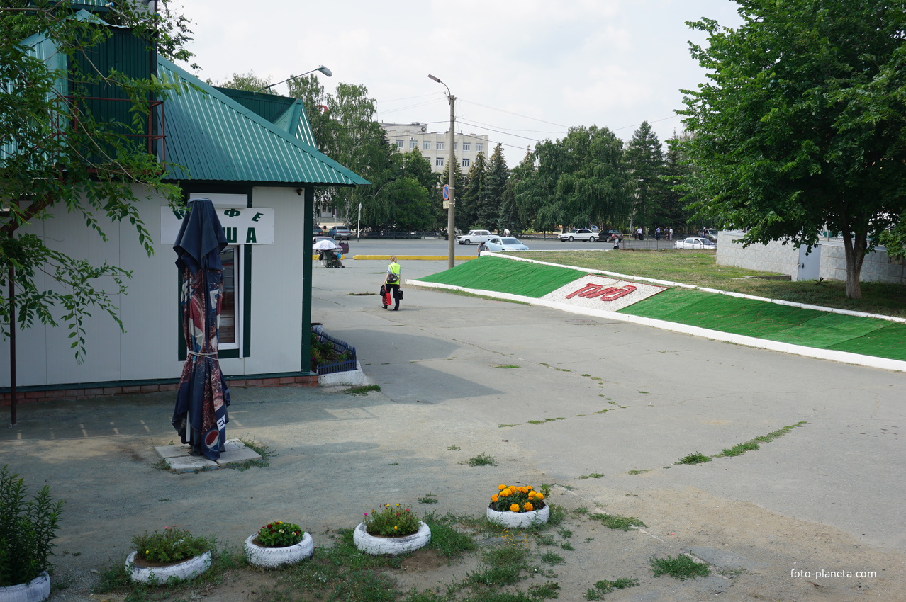 Привокзальная площадь.