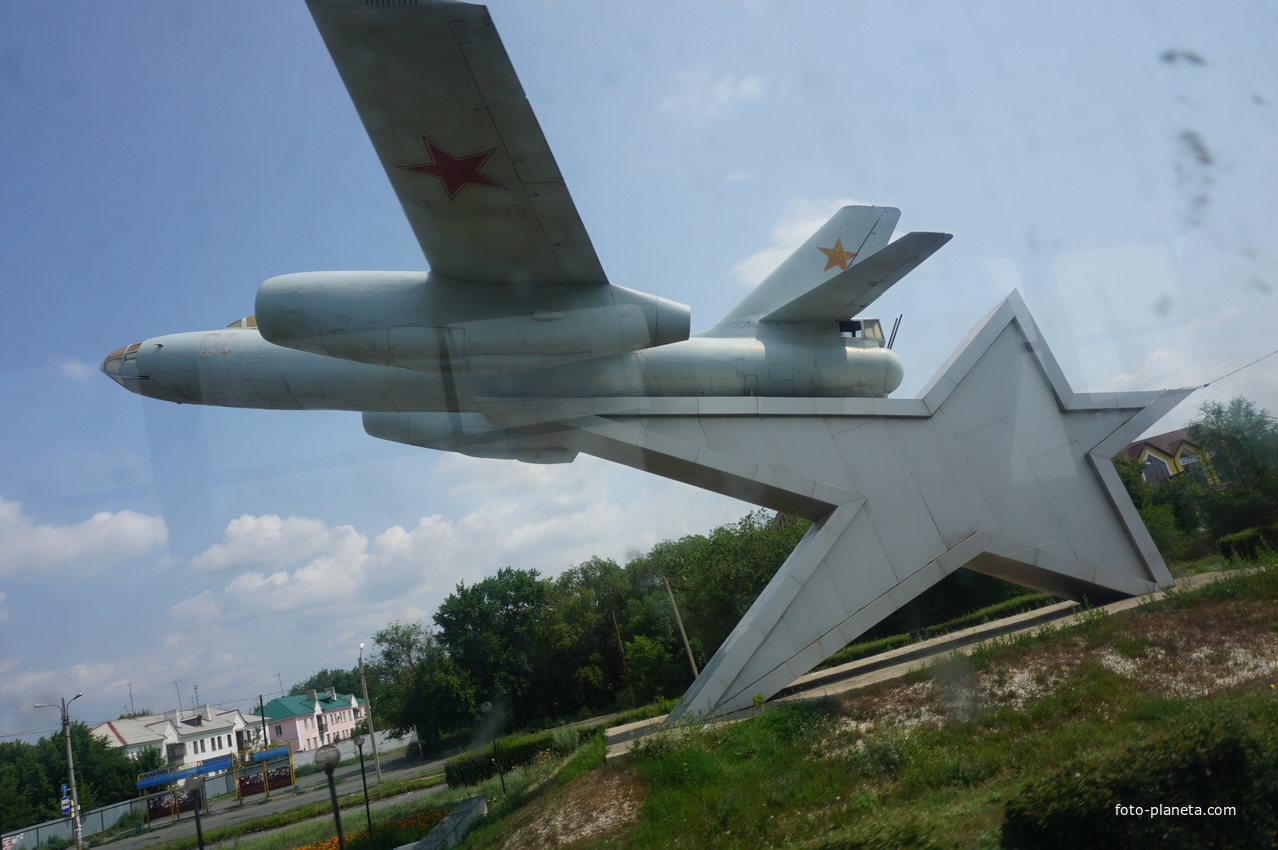 на площади Гагарина.