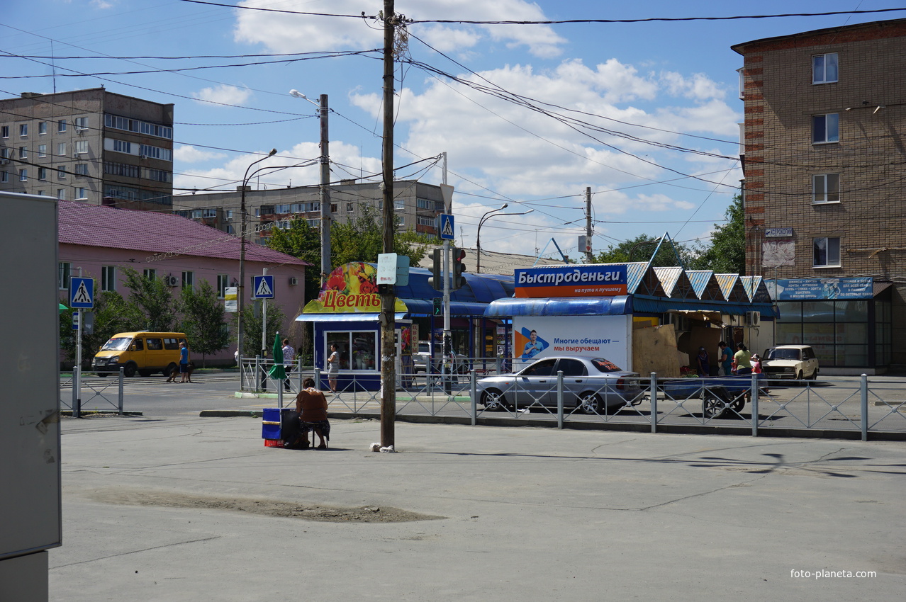 Площадь Васнецова.