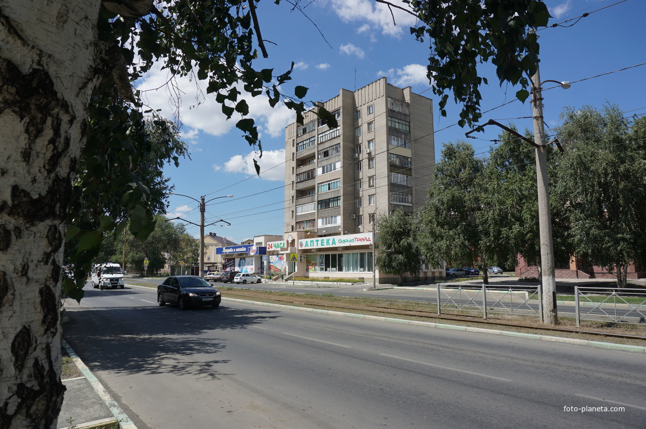 На улице Краматорской.