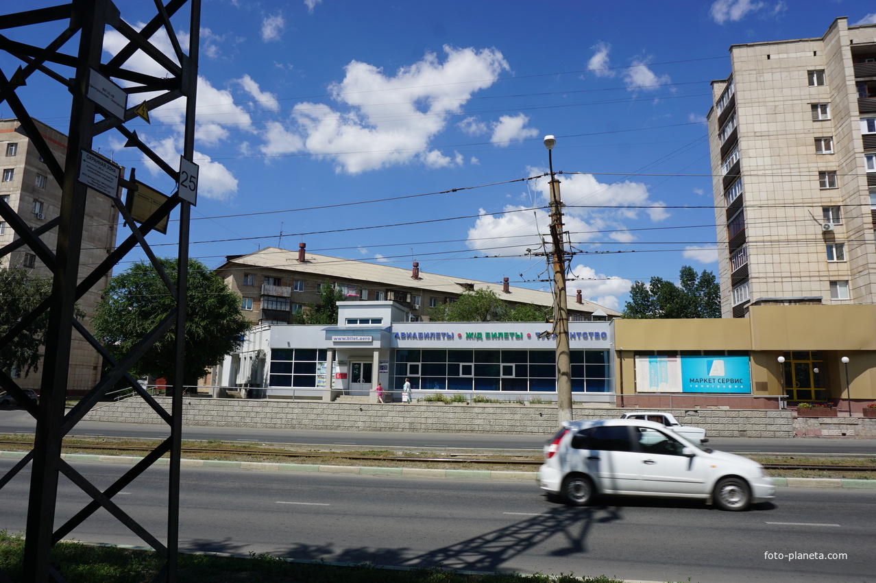 На улице Краматорской.