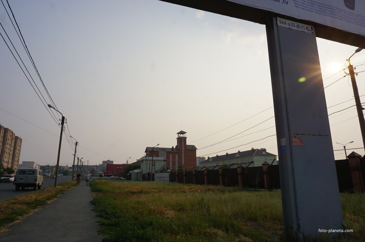 На улице Волкова.