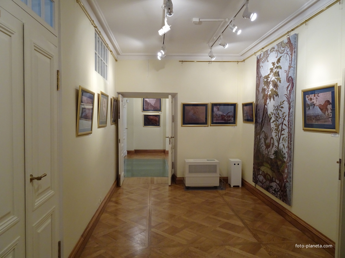 Большой Меншиковский дворец. Экспозиция &quot;Ожившая археология&quot;.