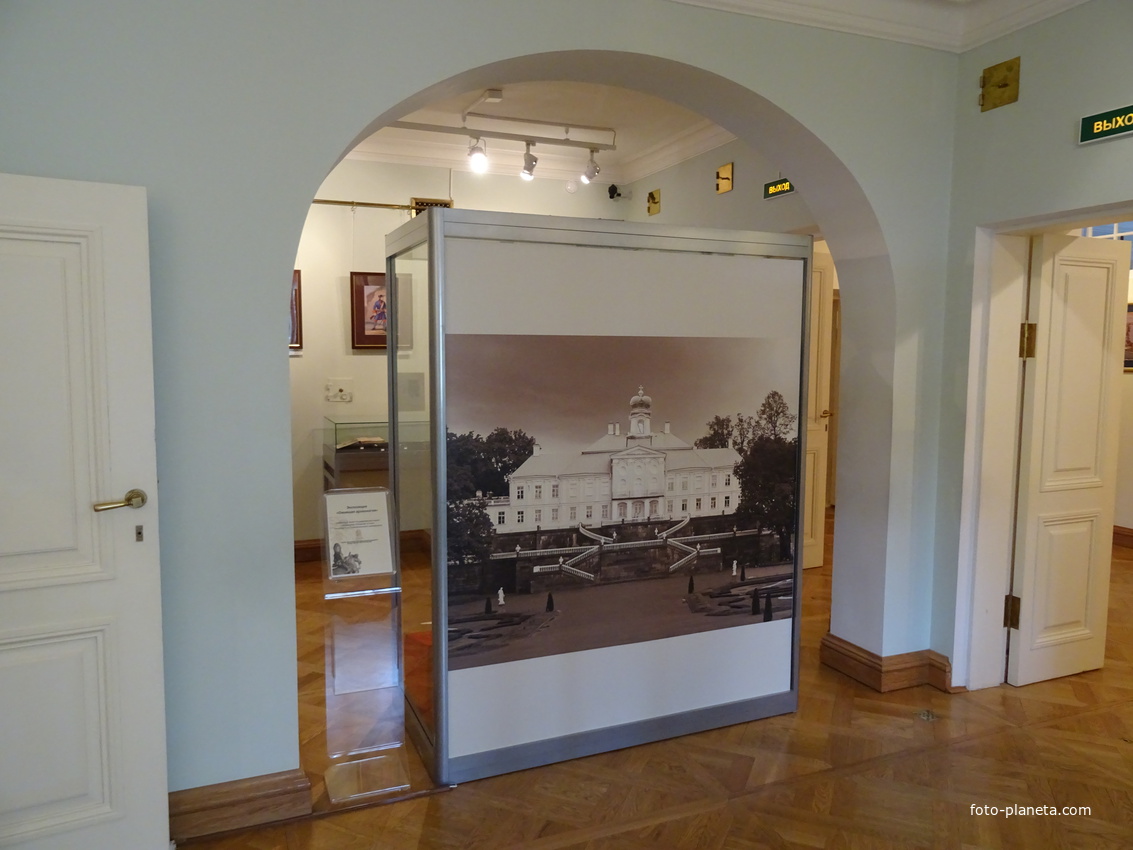 Большой Меншиковский дворец. Экспозиция &quot;Ожившая археология&quot;.