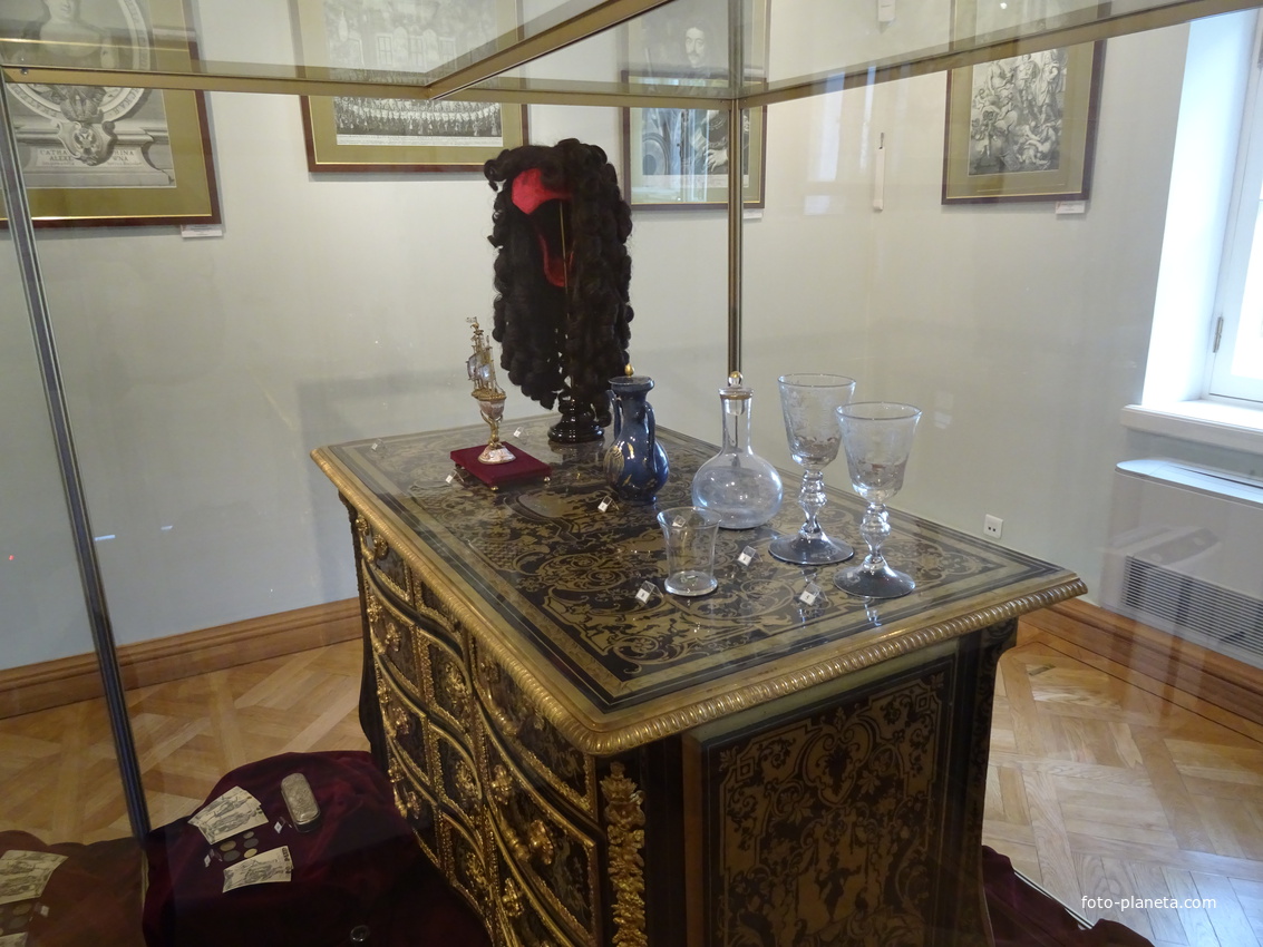 Большой Меншиковский дворец. Экспозиция &quot;Ожившая археология&quot;.