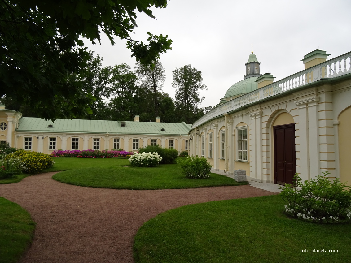 Сад Большого Меншиковского дворца