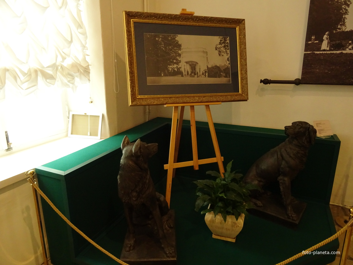 Дворцово-парковый ансамбль &quot;Ораниенбаум&quot;. Павильон &quot;Китайская кухня&quot;.