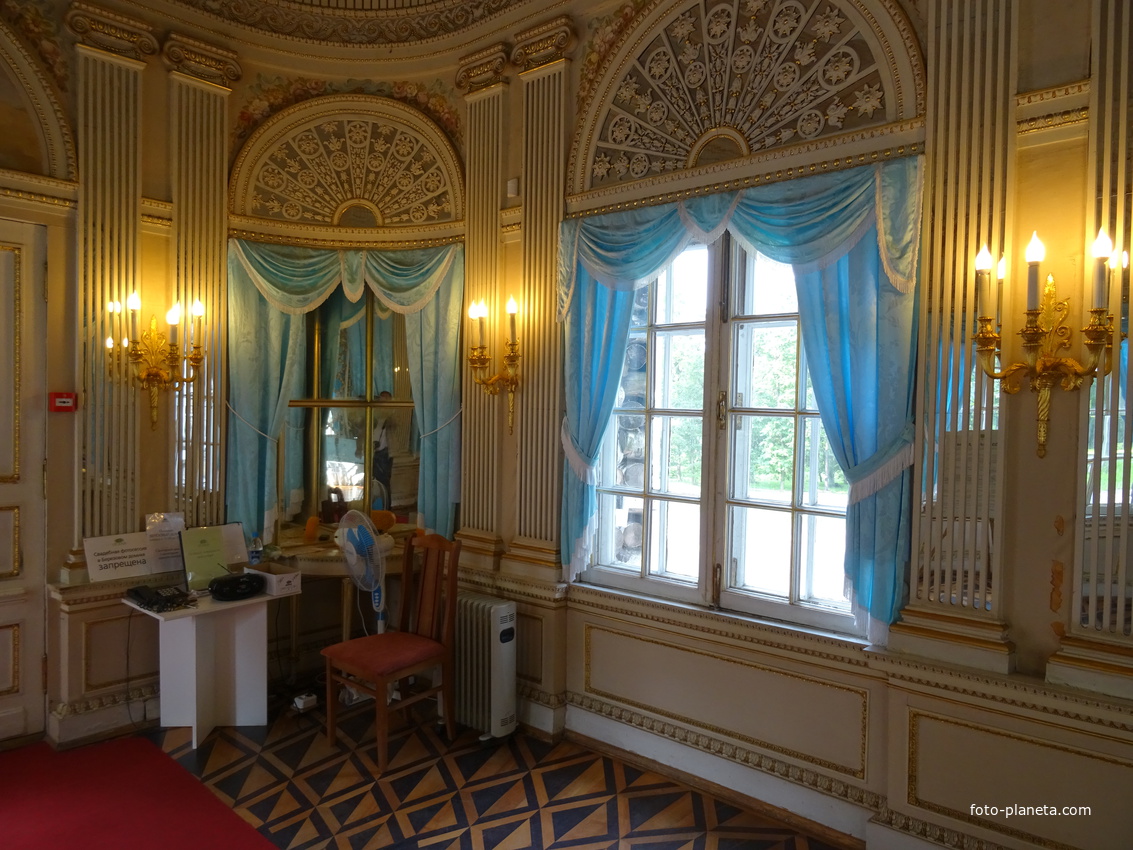 Дворцовый парк. Павильон &quot;Березовый домик&quot;.