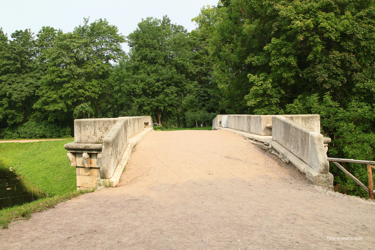 Дворцовый парк. Карпин мост.