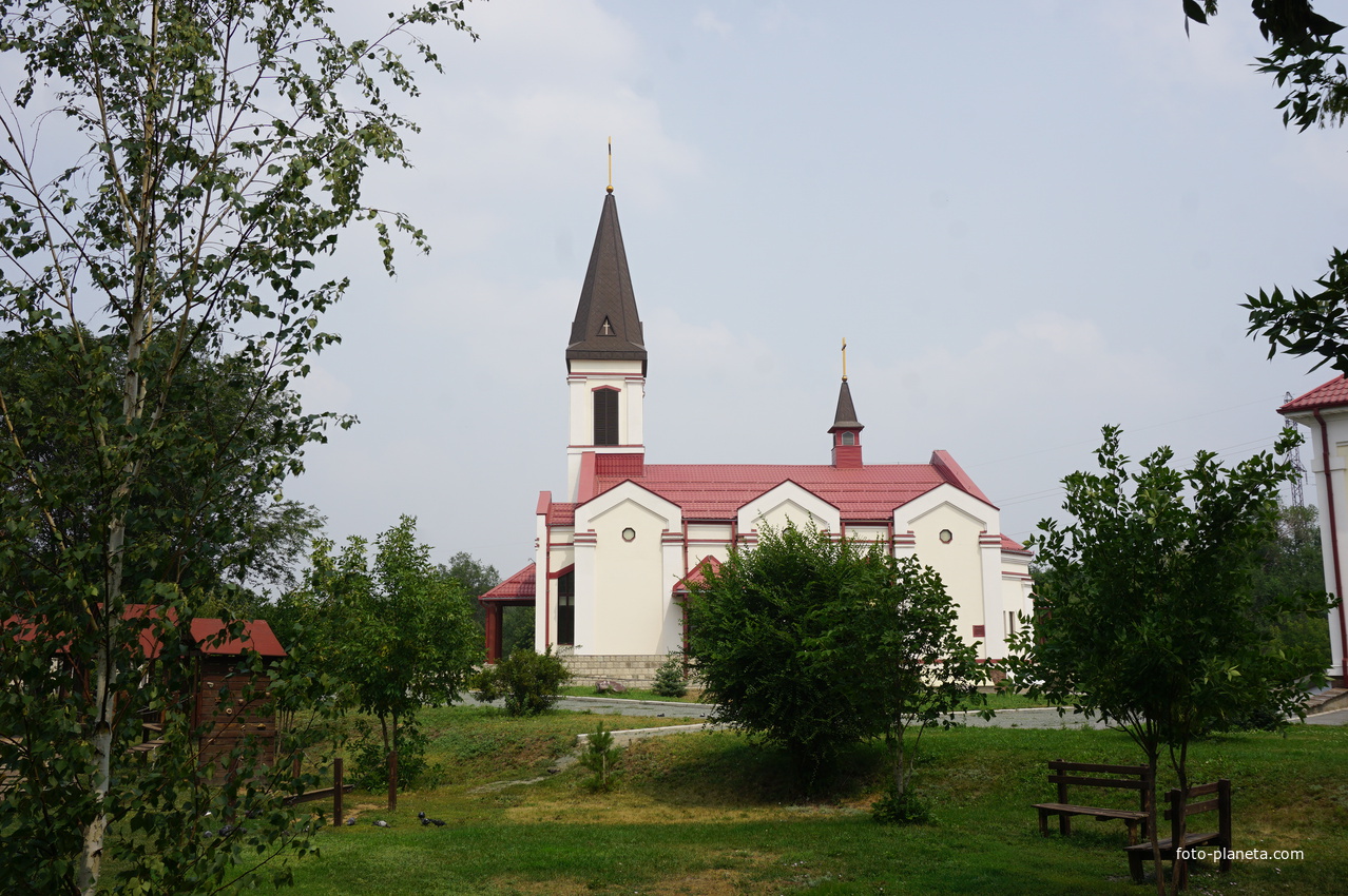 Католическая церковь.