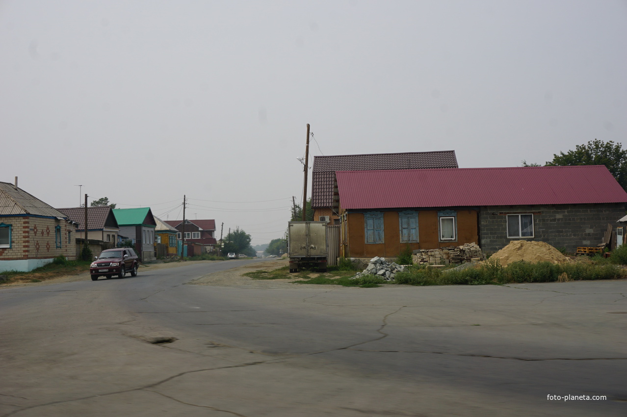 Улица Краснознамённая.