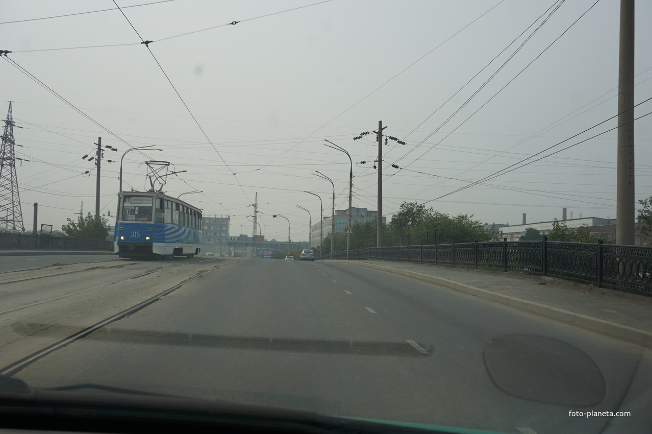 Улица Строителей.Гагаринский мост.