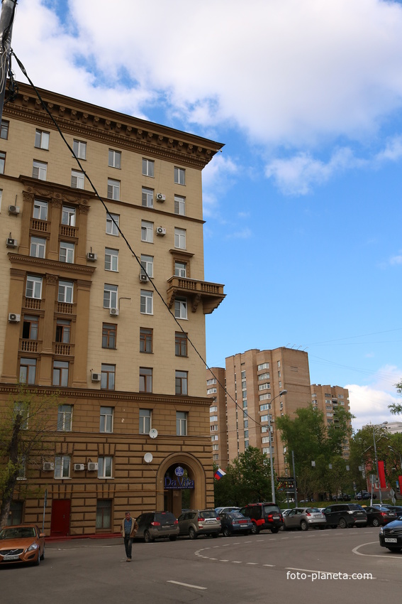 Крестьянская площадь