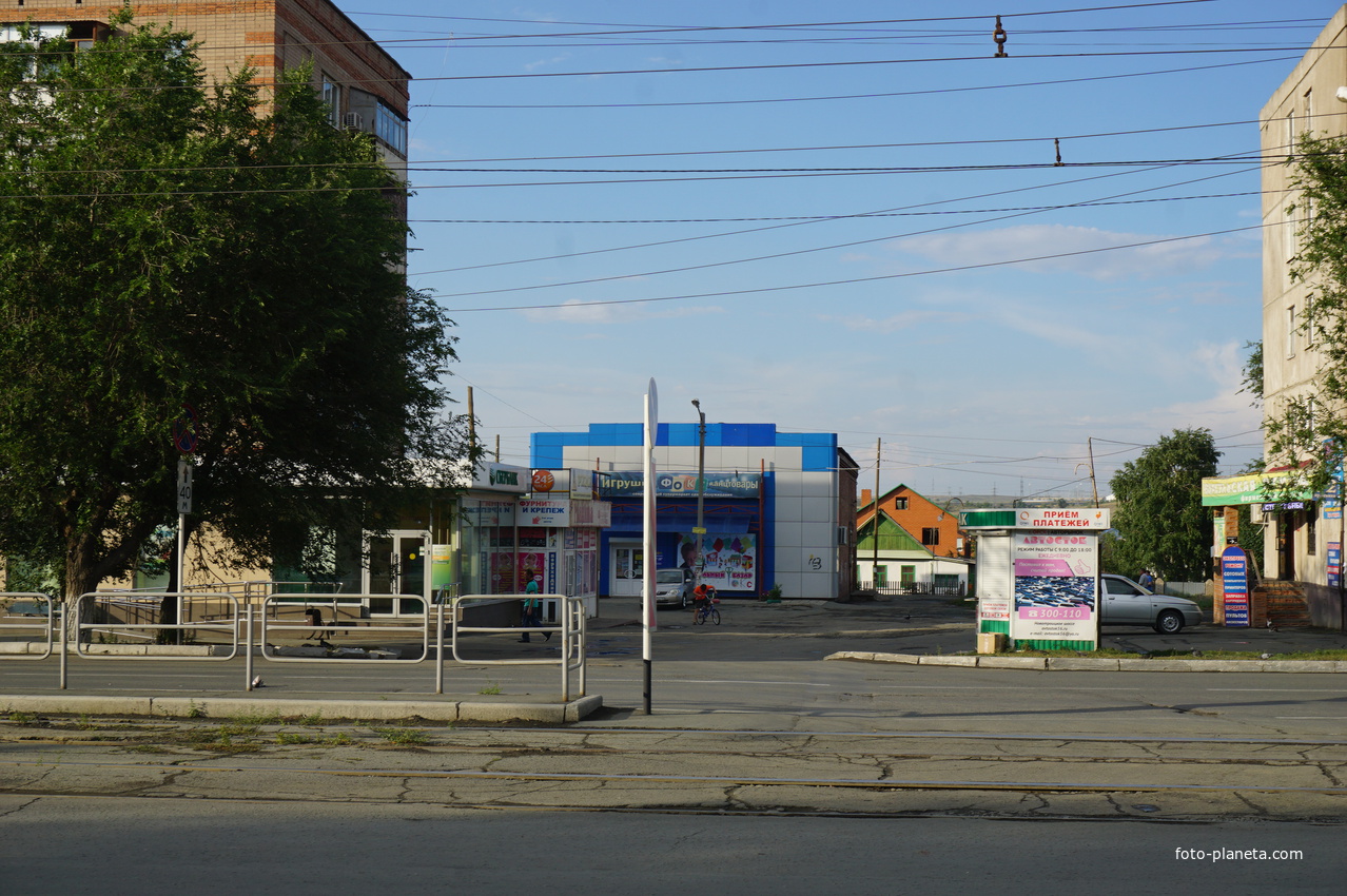 Маяк орск. Магазин Маяк Орск на Тбилисской. Тбилисская Орск магазины. Проспект Ленина 94 Орск. Город Орск Тбилисская.