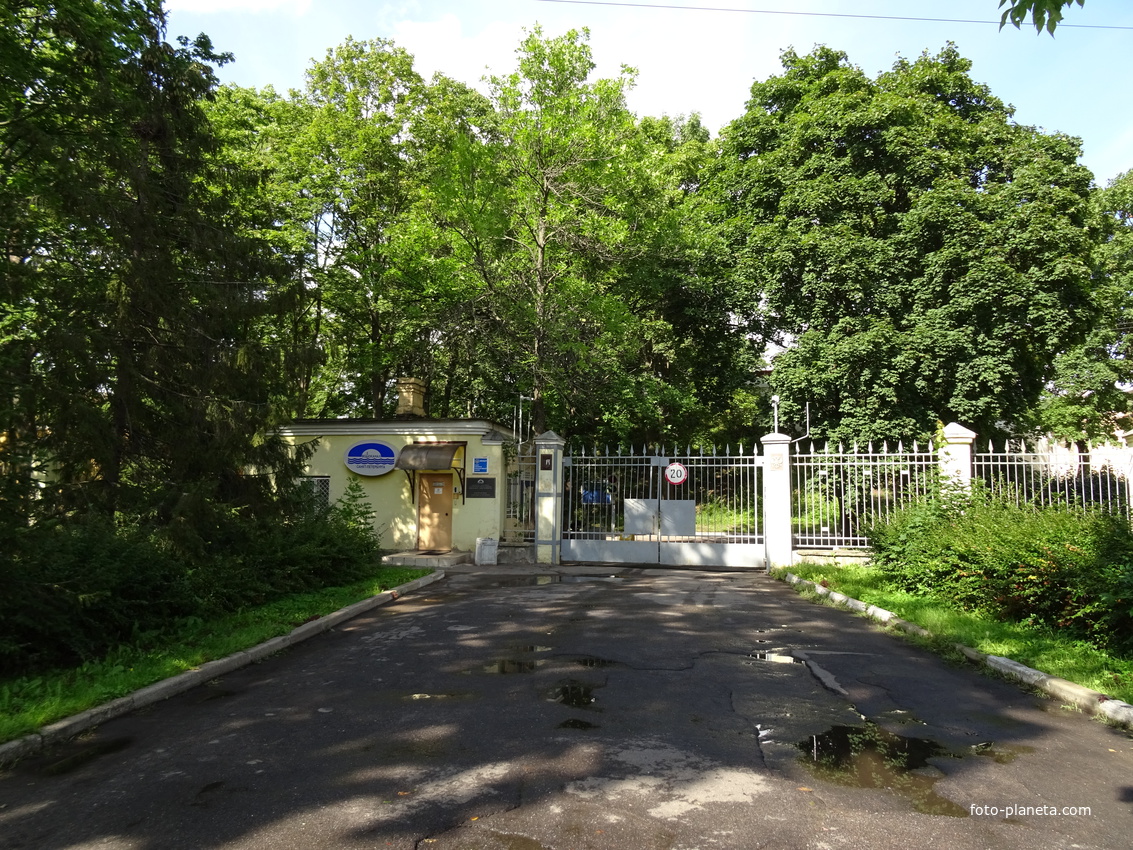 Улица Ленинградская