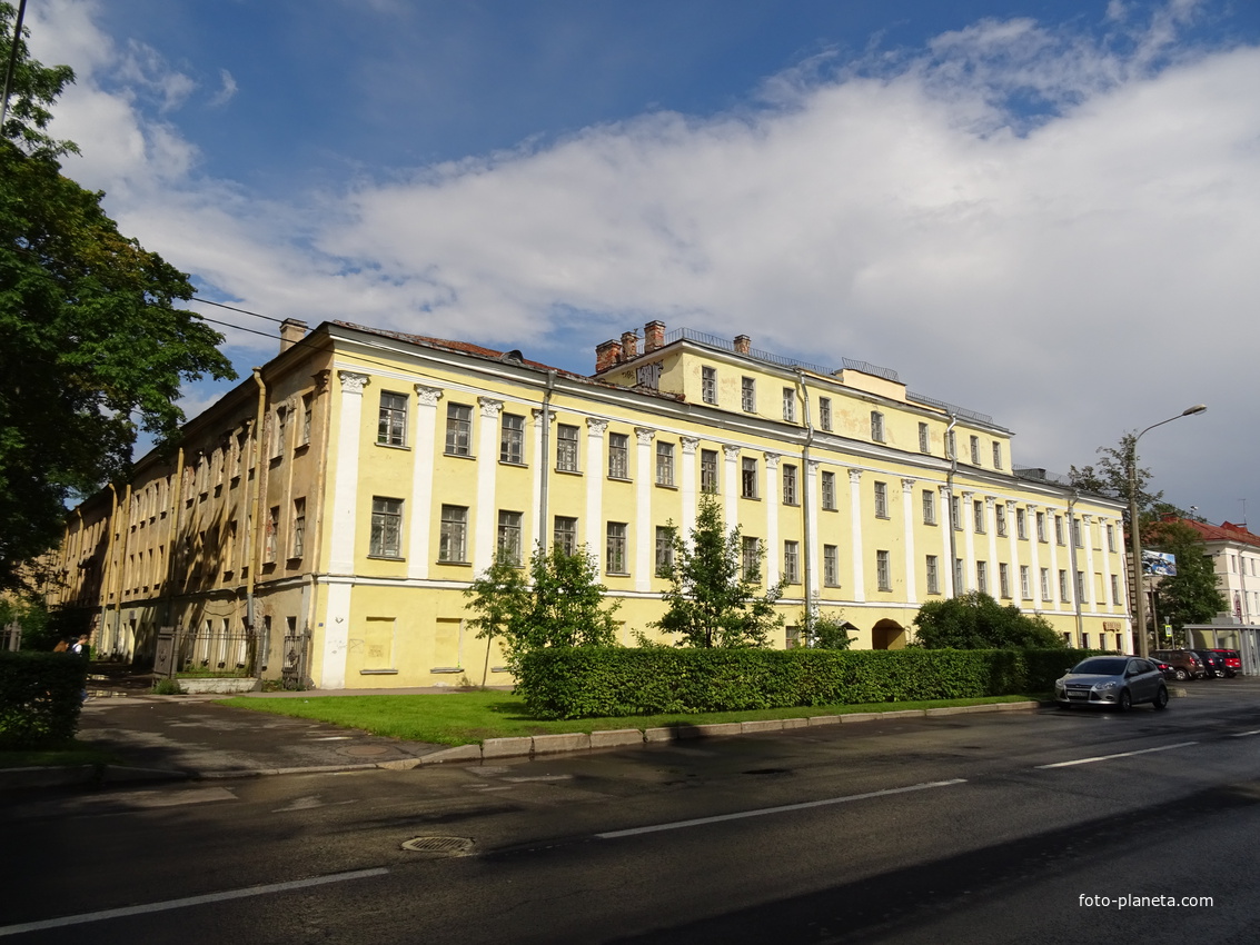 Улица Макаровская