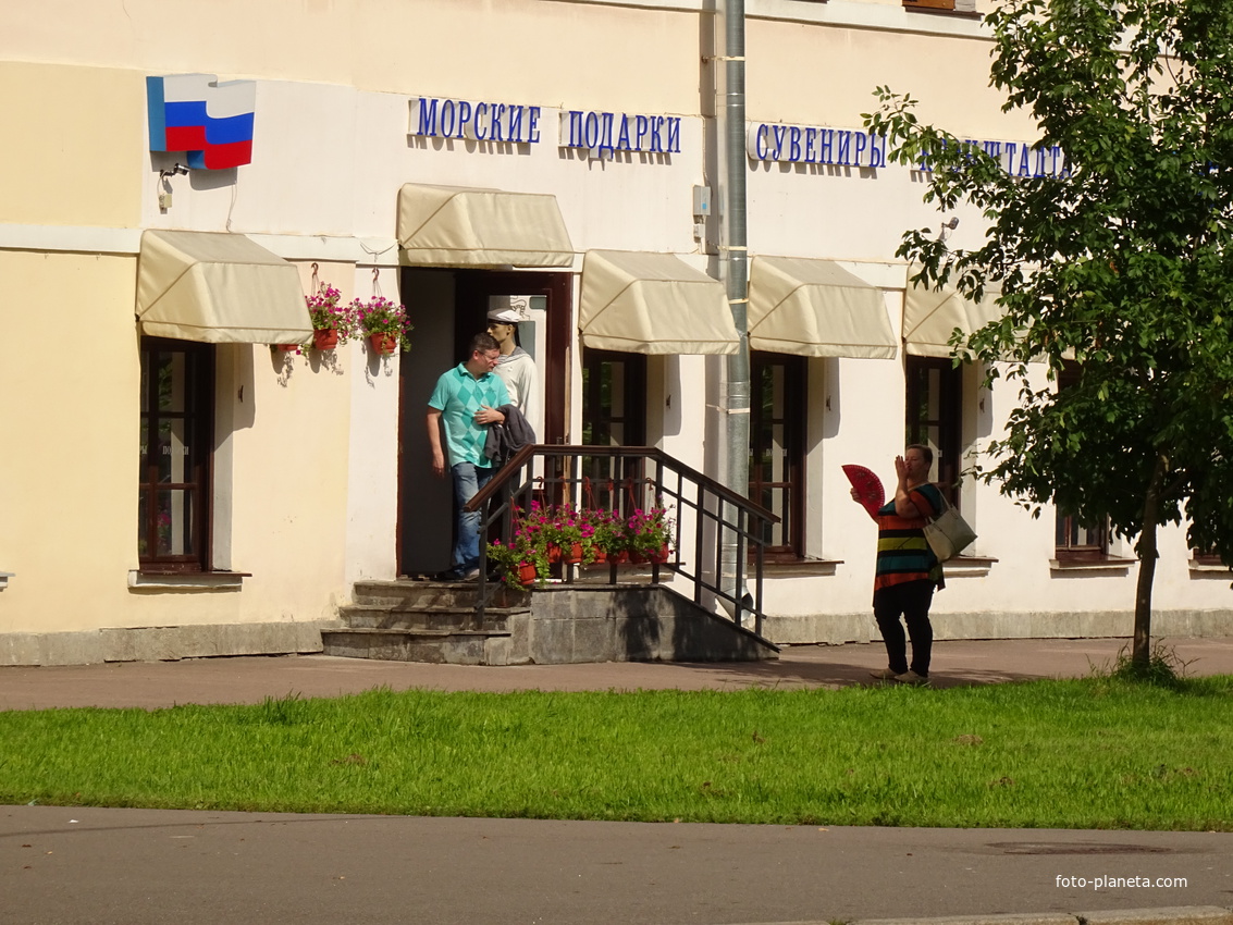 Улица Макаровская