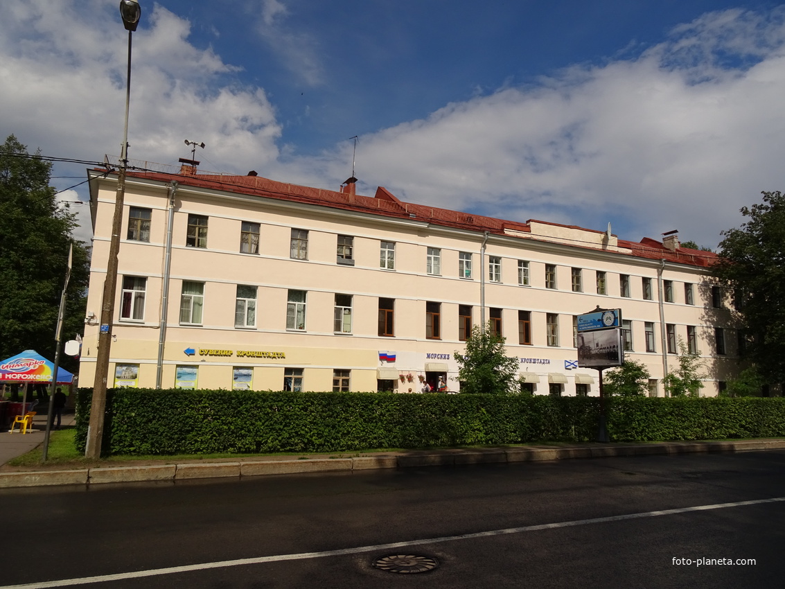 Улица Макаровская